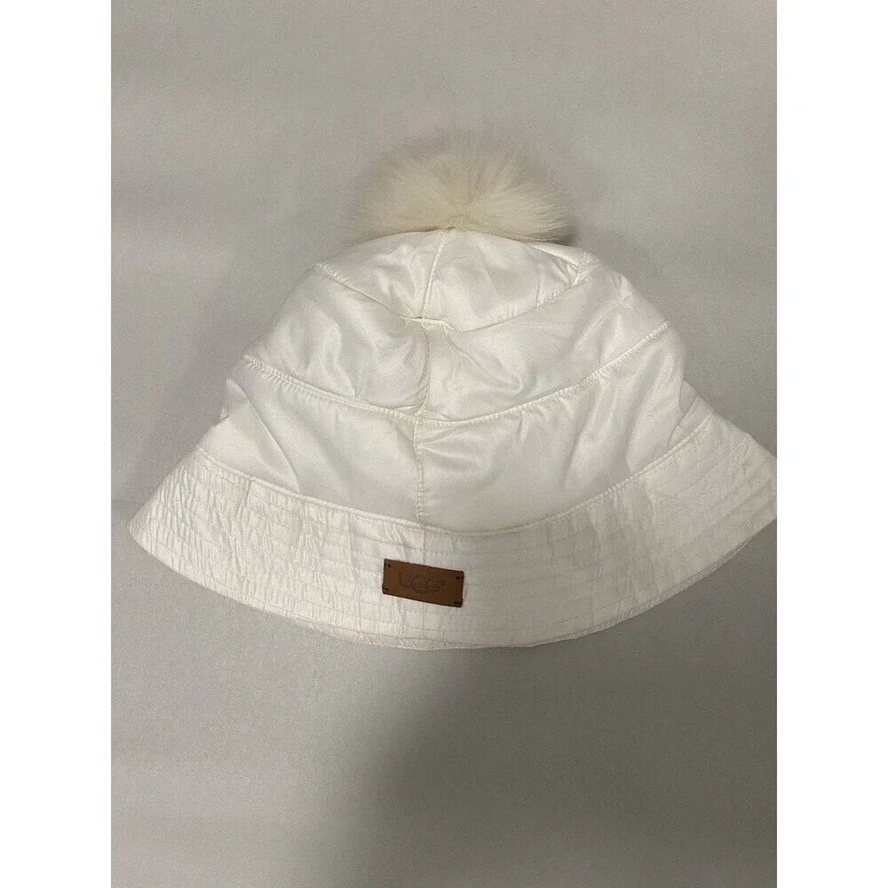 UGG WHITE ALL WEATHER SHEEPSKIN POM BUCKET HAT, WOMEN L/XL